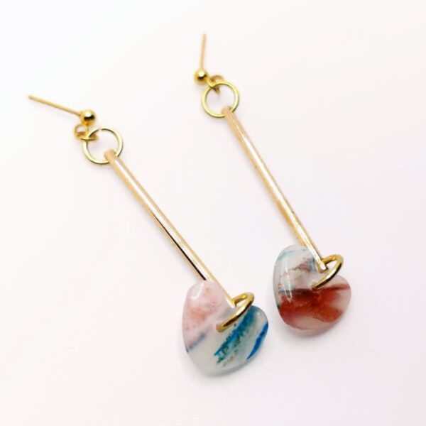 Pendientes Inefable - Elegancia única con corazón colgante