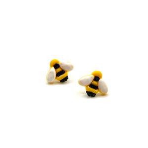 Abejita – Pendientes de botón elaborados a mano
